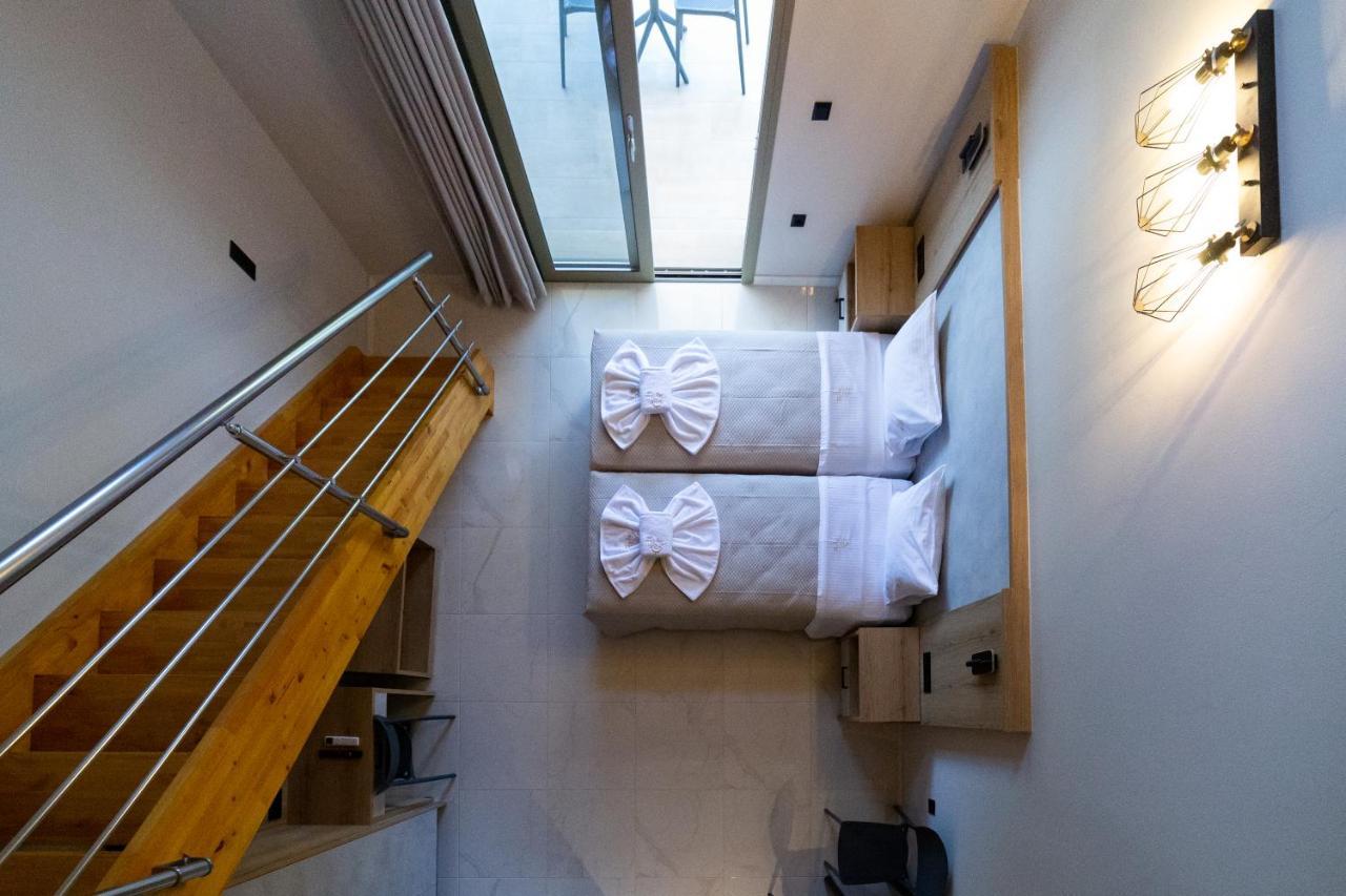 Vóvikes Sky View Suites Kefalonia מראה חיצוני תמונה