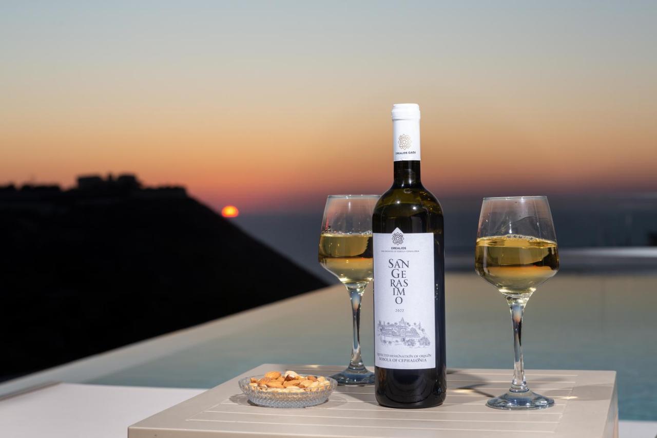 Vóvikes Sky View Suites Kefalonia מראה חיצוני תמונה