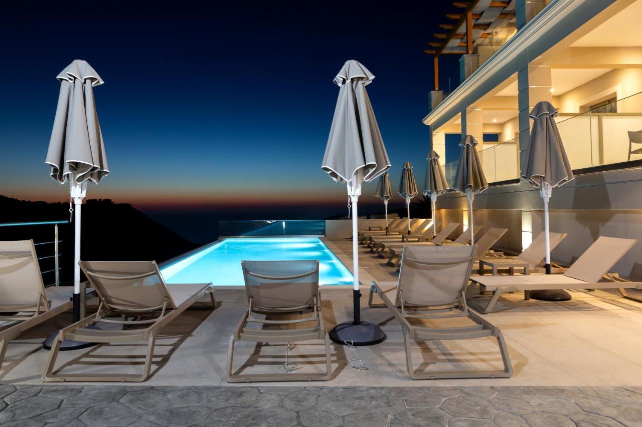Vóvikes Sky View Suites Kefalonia מראה חיצוני תמונה