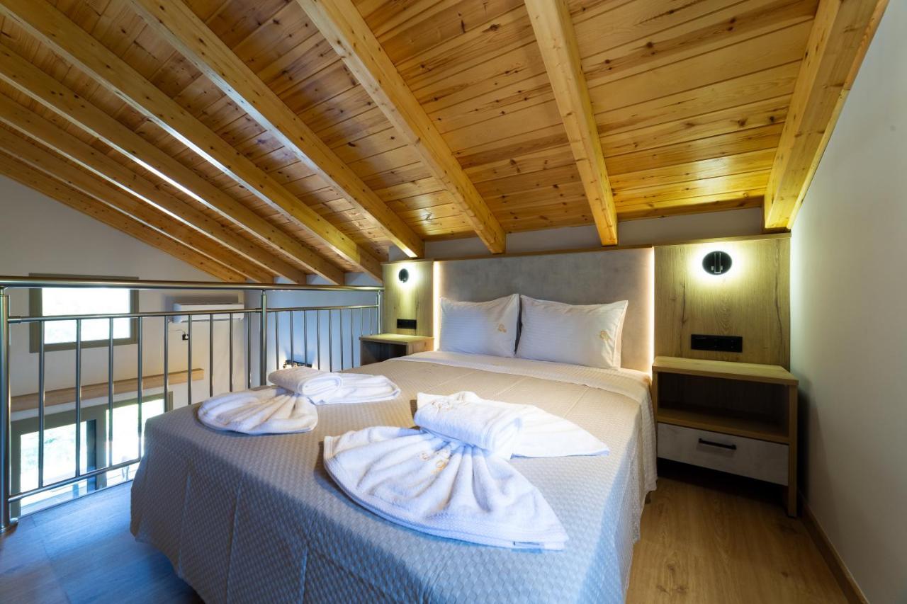 Vóvikes Sky View Suites Kefalonia מראה חיצוני תמונה